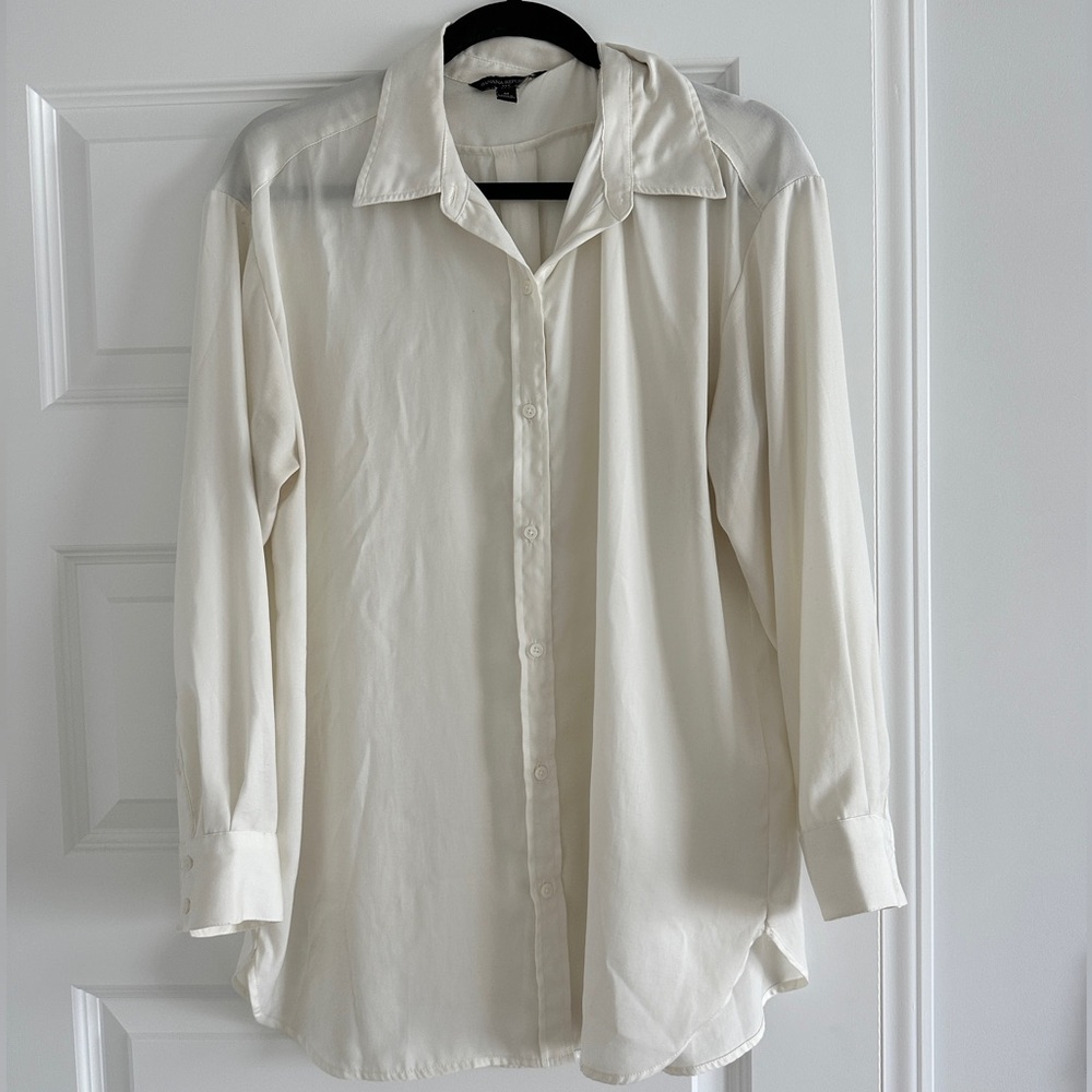Banana Republic Button Up Shirt